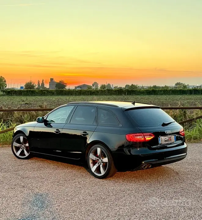 Audi A4 2013 photo 3