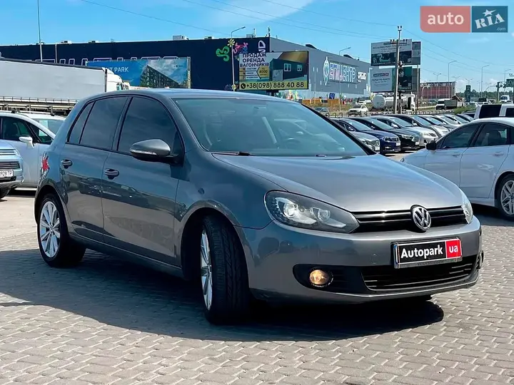 Volkswagen Golf 2011 photo 3