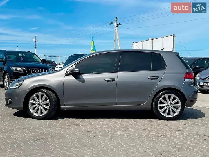 Volkswagen Golf 2011 photo 5