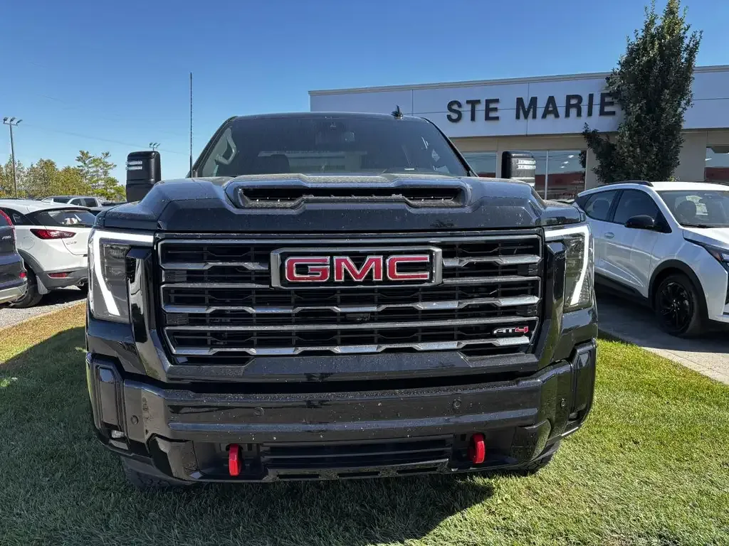 GMC Sierra 2500Hd 2026 photo 2