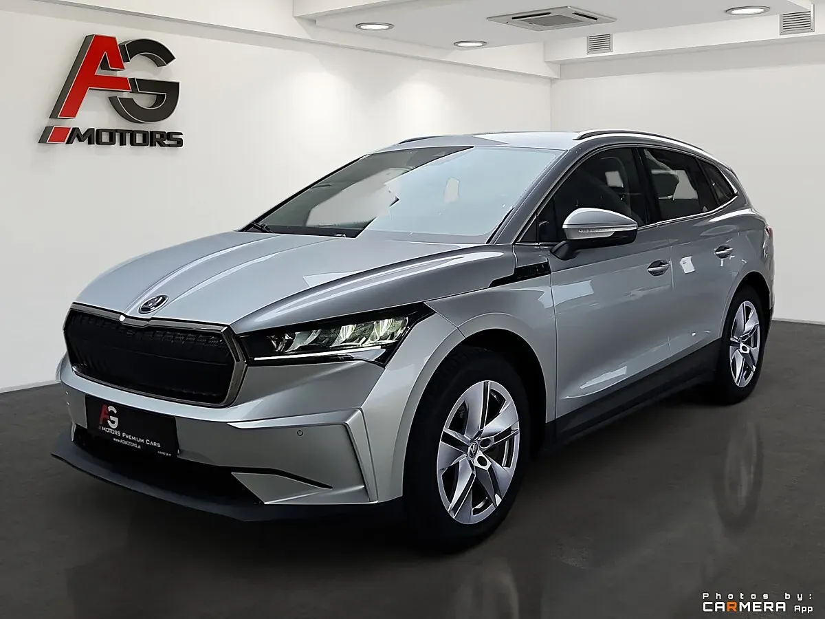 Skoda Enyaq 2023 photo 2