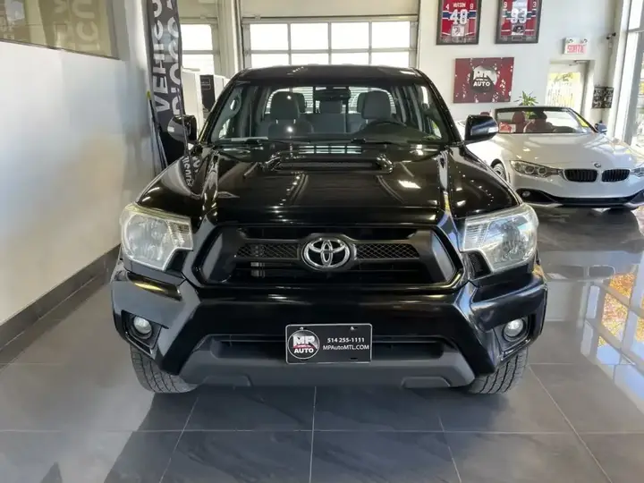 Toyota Tacoma 2012 photo 2