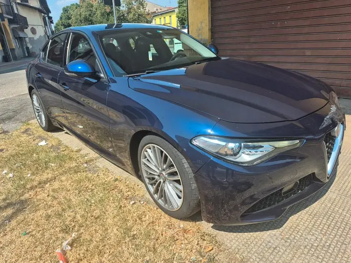 Alfa Romeo Giulia 2017 photo 3
