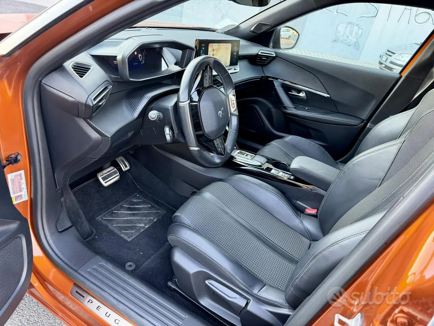 Peugeot E-2008 2022 photo 4
