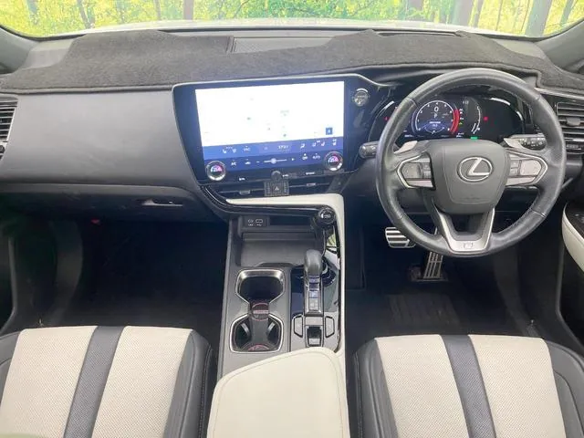 Lexus Nx350H 2022 photo 2