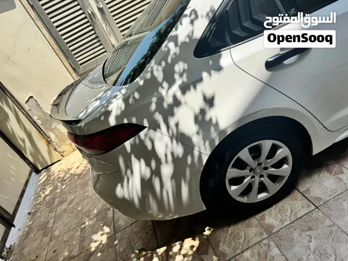 Toyota Corolla 2022 photo 3