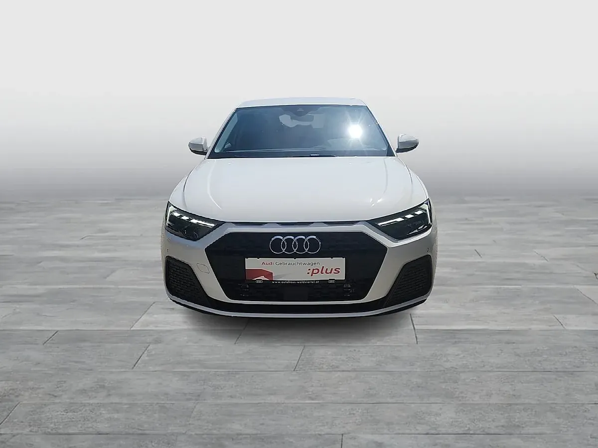 Audi A1 2026 photo 2