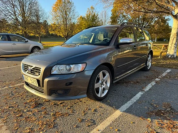Volvo V50
