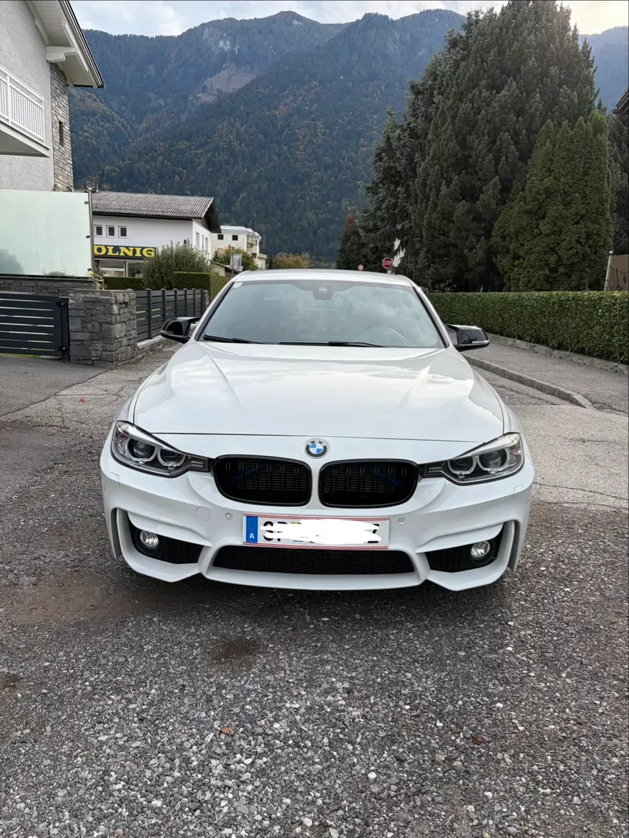 BMW 3Er-Reihe 320I 2015 photo 3