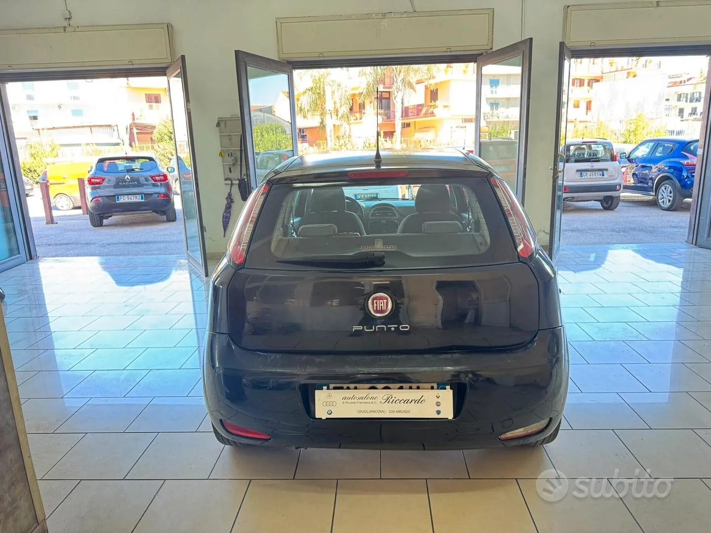 Fiat Punto 2012 photo 2