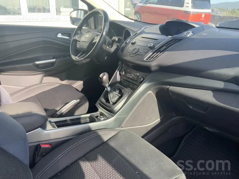 Ford Kuga 2017 photo 5