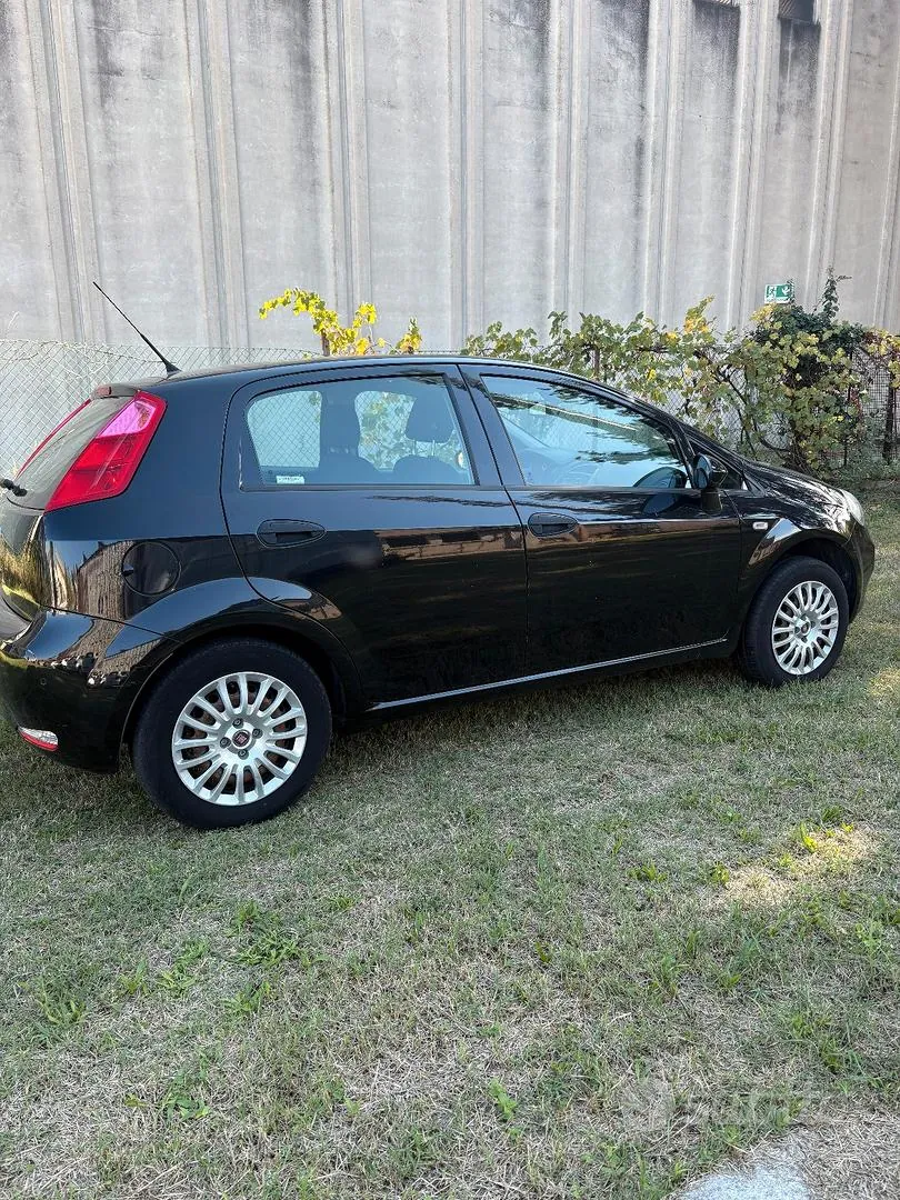 Fiat Punto 2017 photo 3