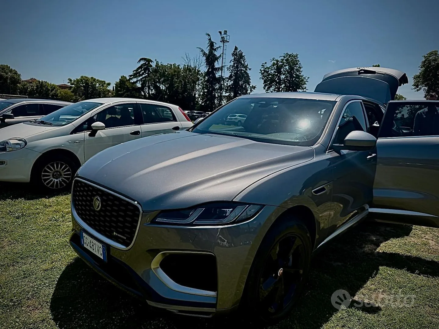 Jaguar F-Pace 2022 photo 3