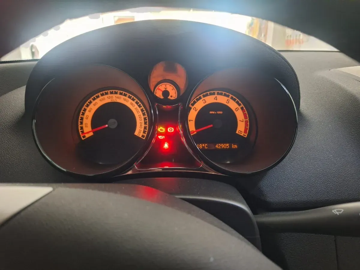 Opel Gt 2008 photo 2