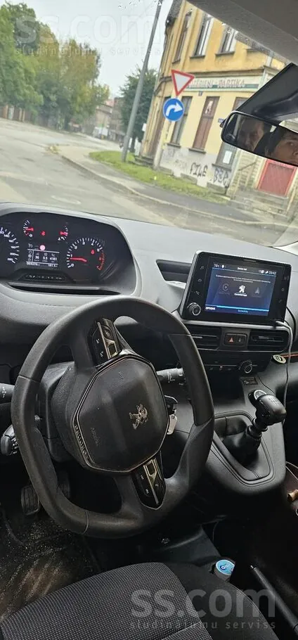Peugeot Rifter 2023 photo 4