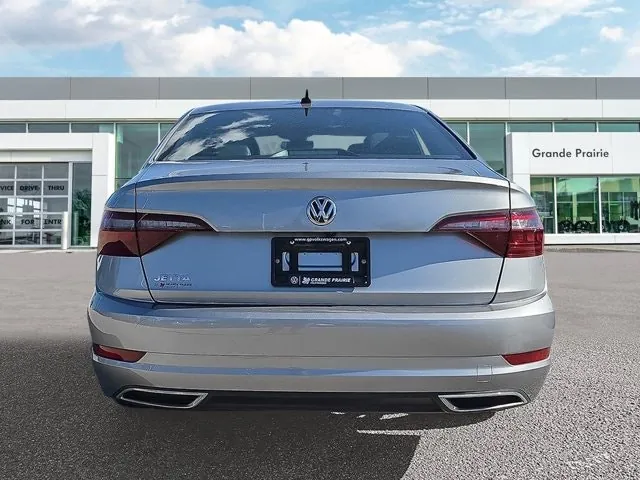Volkswagen Jetta 2021 photo 4