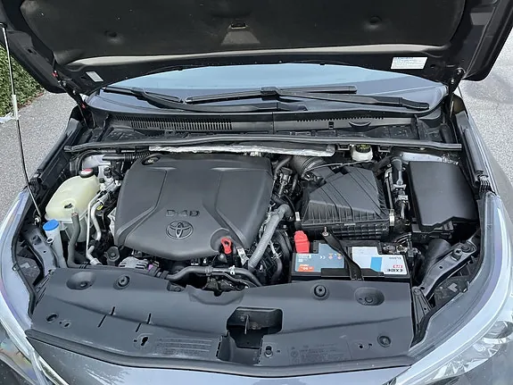 Toyota Avensis 2016 photo 4