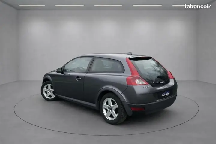 Volvo C30 2008 photo 2