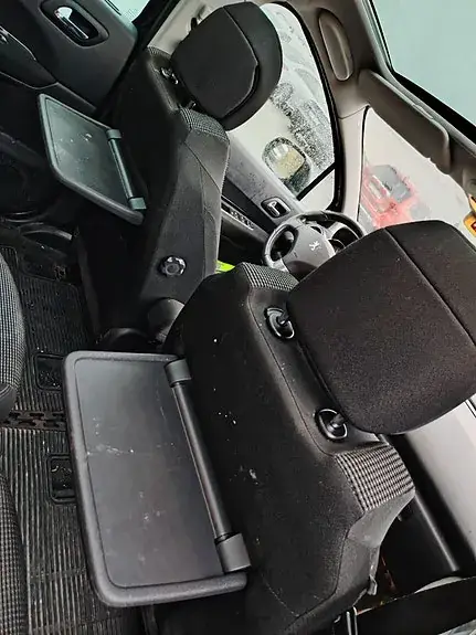 Peugeot 5008 2010 photo 3