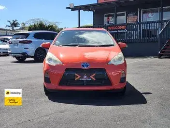Toyota Aqua 2012 photo 3