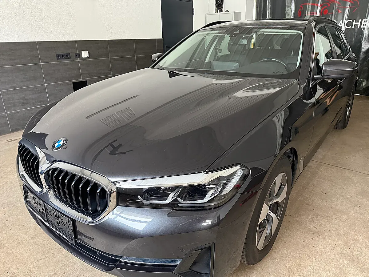BMW 5 Series 2022 photo 3