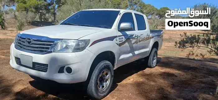 Toyota Hilux 2010 photo 3