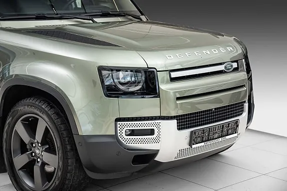 Land Rover Defender 2020 photo 2