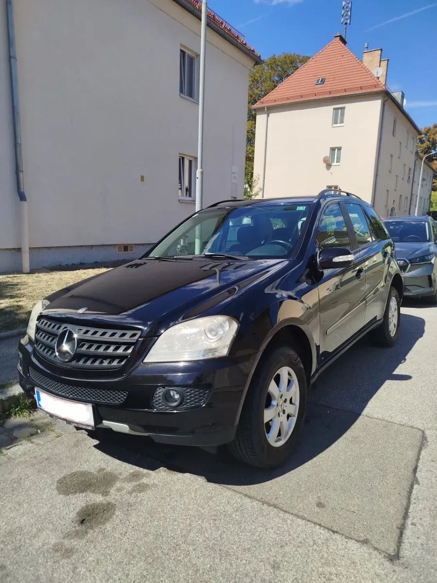 Mercedes-Benz M-Class