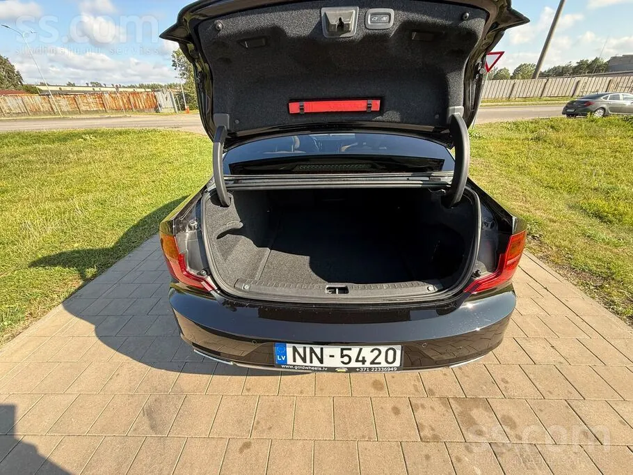 Volvo S90 2016 photo 5