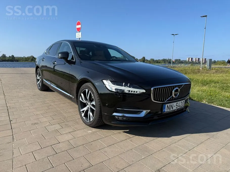 Volvo S90 2016 photo 2