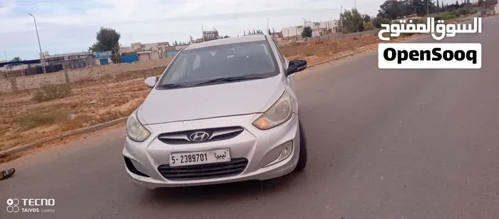 Hyundai Accent 2012 photo 3