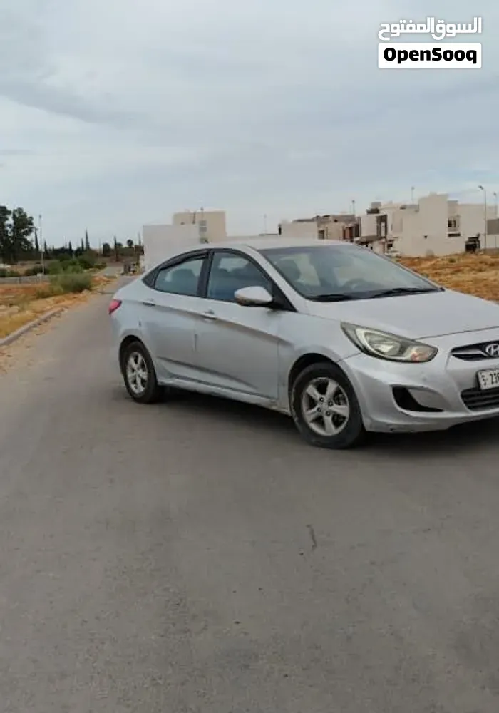 Hyundai Accent