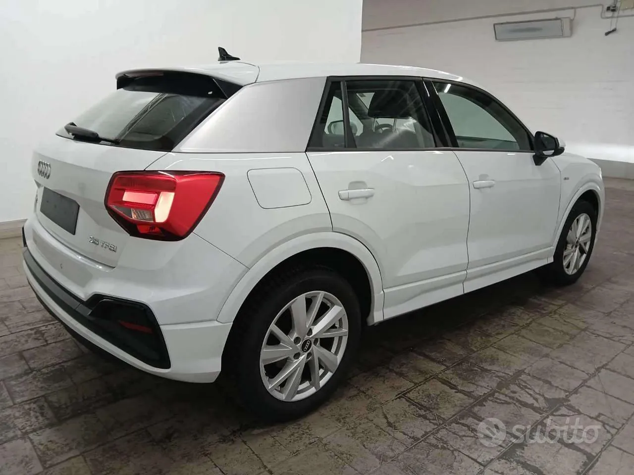 Audi Q2 2021 photo 3