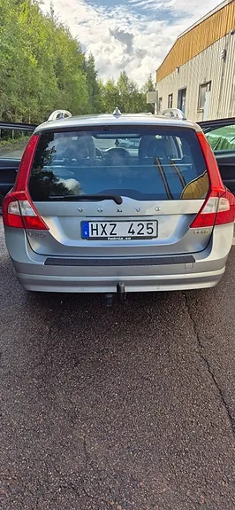 Volvo V70 2012 photo 4