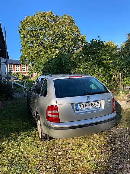 Skoda Fabia 2006 photo 3
