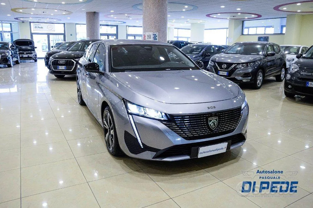 Peugeot 308 2023 photo 3