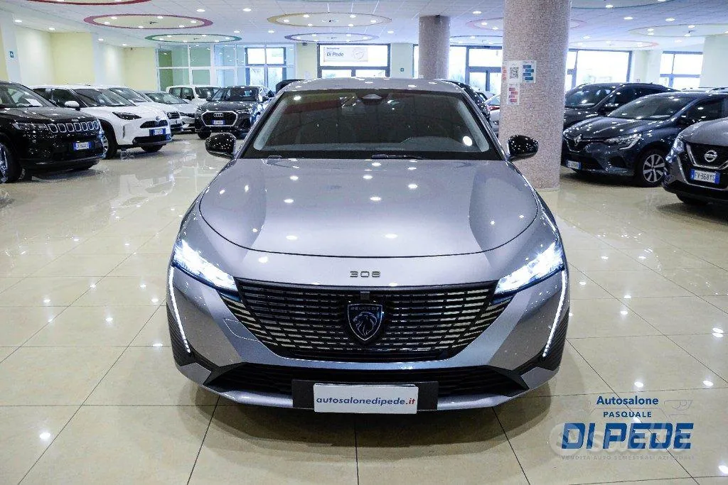 Peugeot 308 2023 photo 2