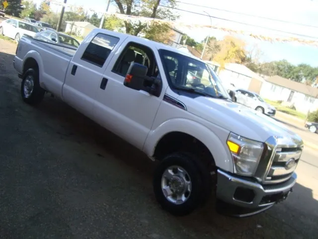 Ford Super Duty F-250 2012 photo 4