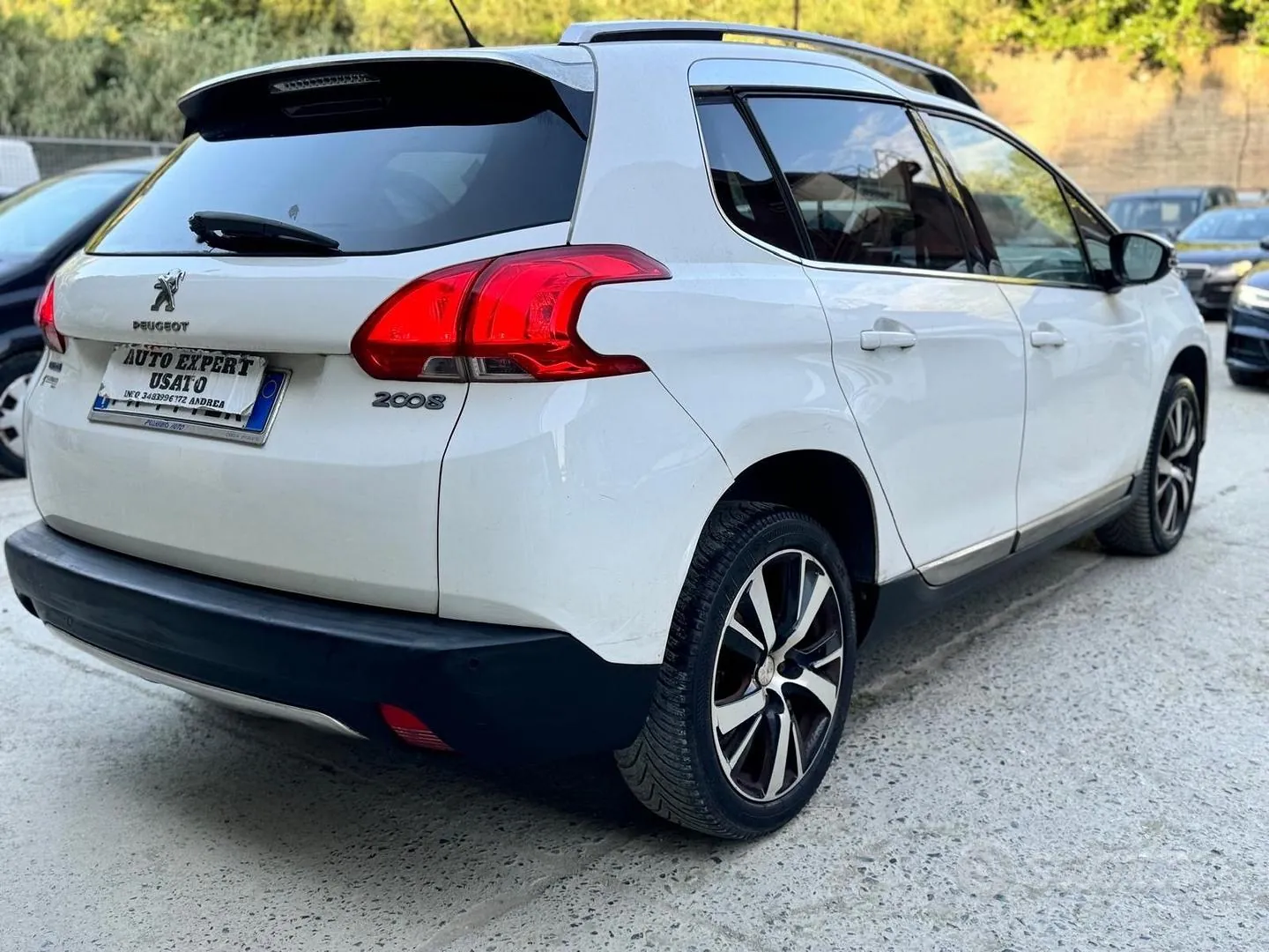 Peugeot 2008 2015 photo 3
