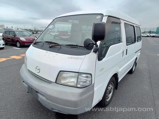 Mazda Bongo 2004 photo 2