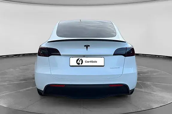 Tesla Model Y 2022 photo 4