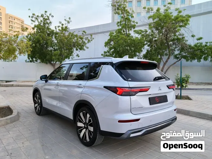 Mitsubishi Outlander 2026 photo 4