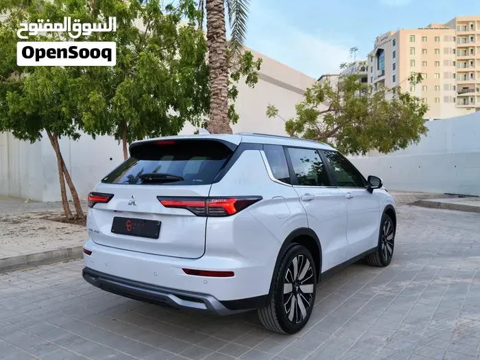 Mitsubishi Outlander 2026 photo 3