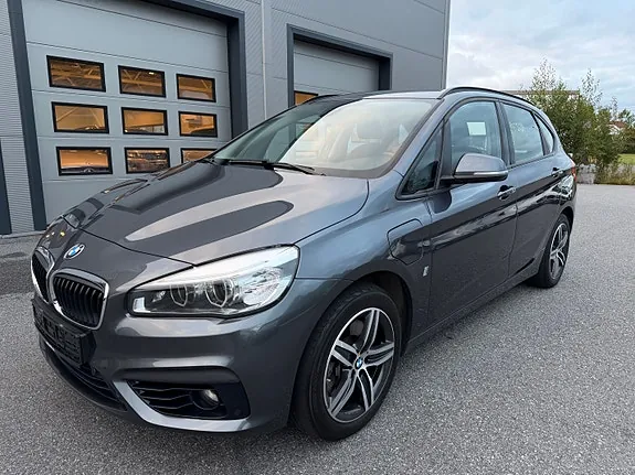 BMW 225Xe