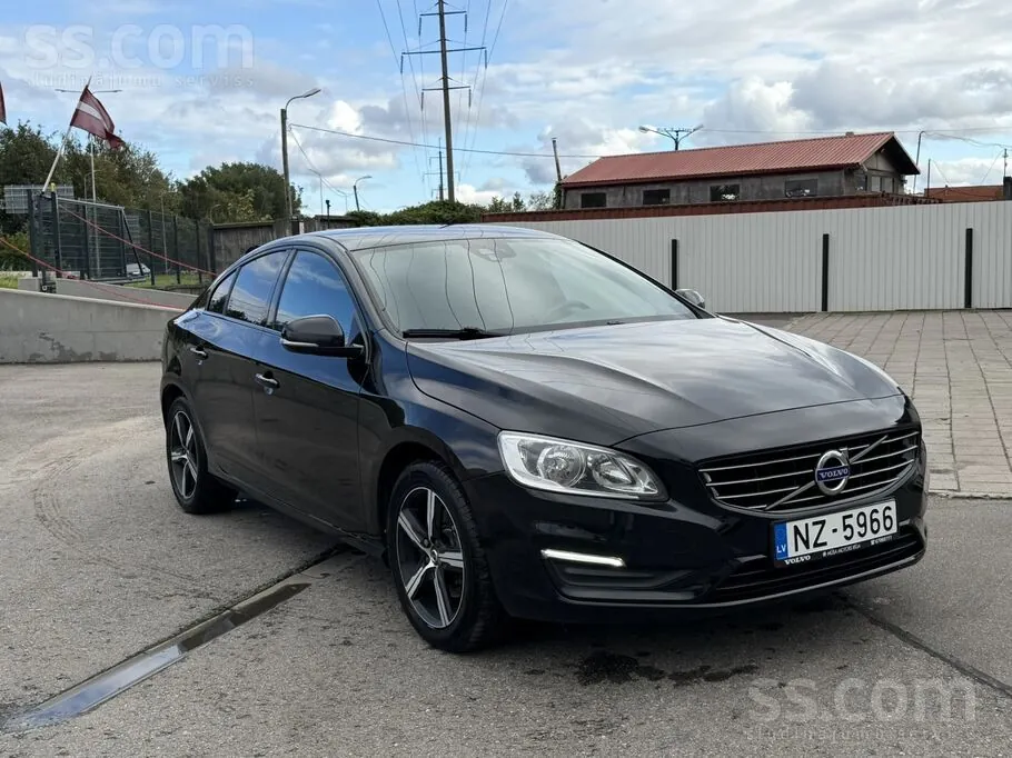 Volvo S60 2017 photo 2