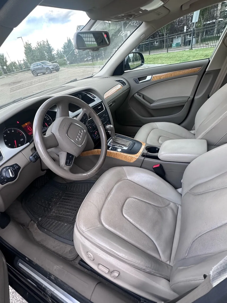 Audi A4 2009 photo 5