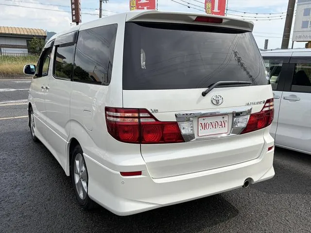 Toyota Alphard 2005 photo 5