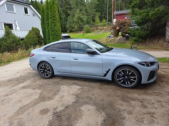 BMW I4