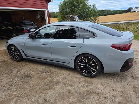 BMW I4 2025 photo 3