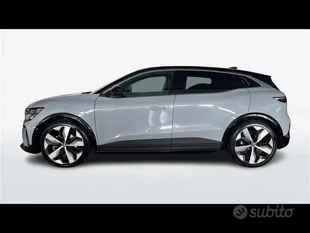 Renault Megane 2023 photo 2